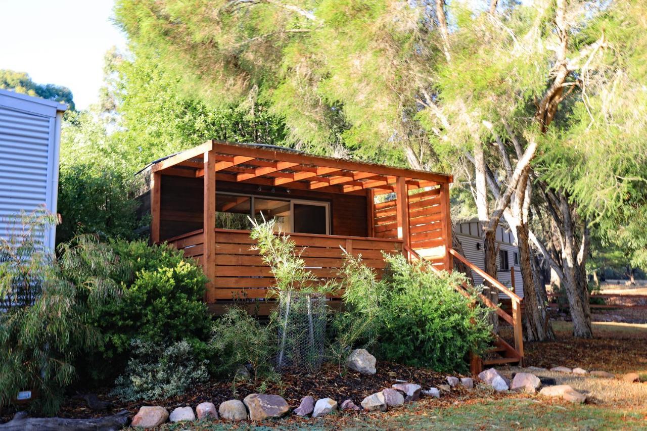 Halls Gap Lakeside Tourist Park Exterior photo
