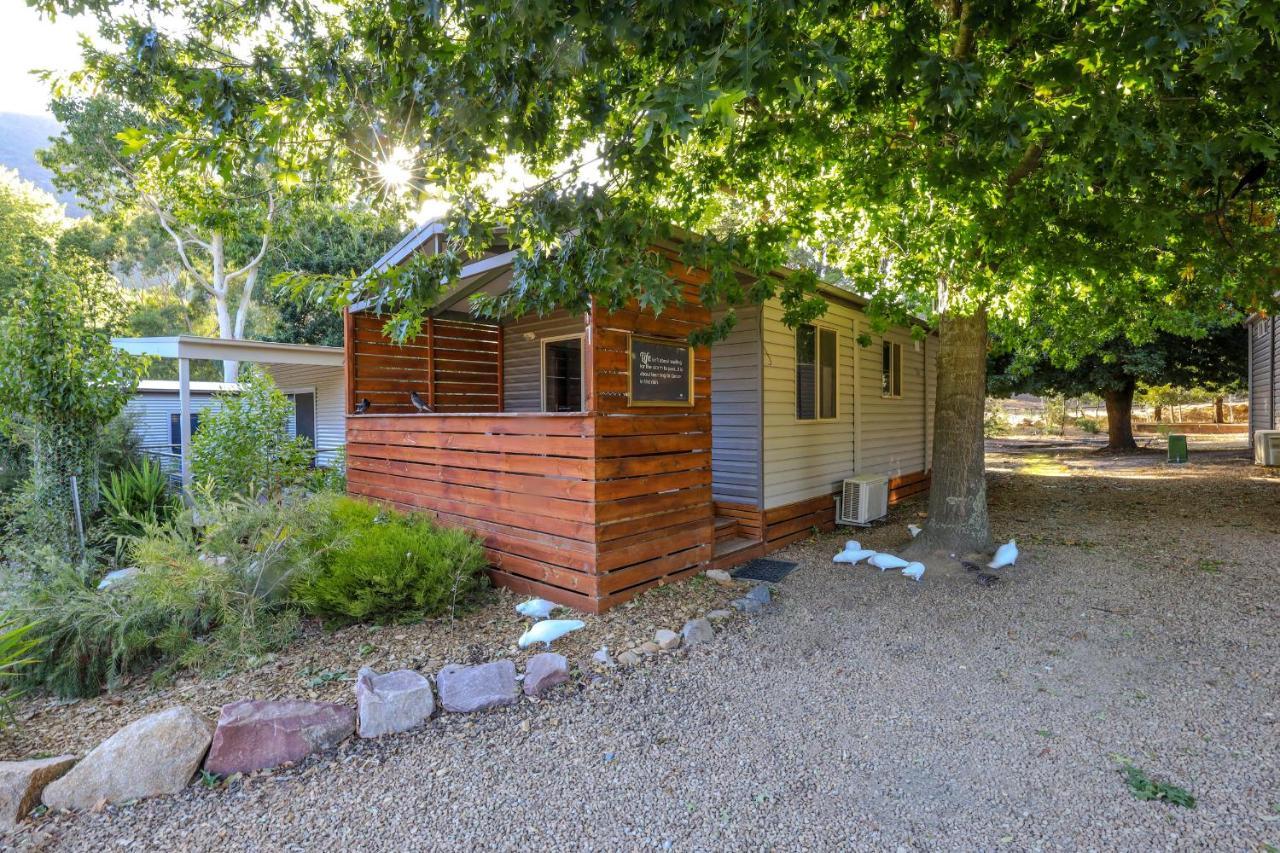 Halls Gap Lakeside Tourist Park Exterior photo